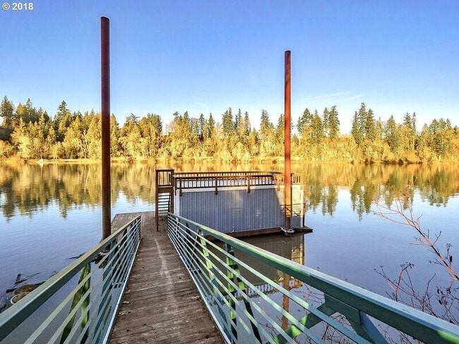 Building Photo - 16275 NE Eilers Rd