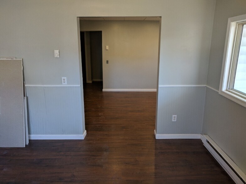 Building Photo - 1172 Wyoming Ave