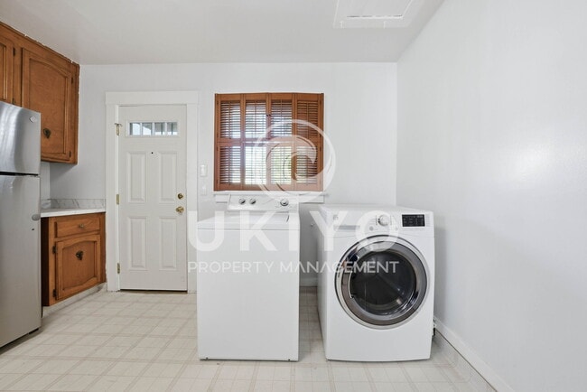 Building Photo - 2955 California St