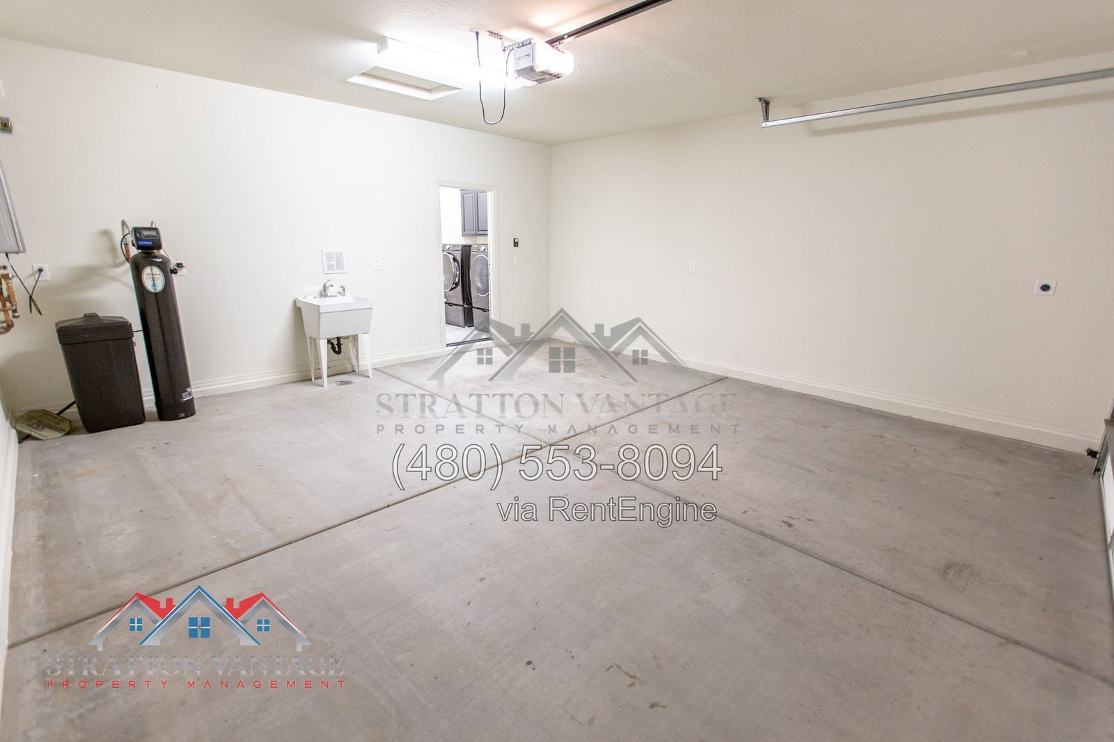 Building Photo - 3759 N Astoria Dr