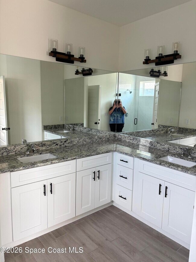 Building Photo - 1850 Jupiter Blvd SW