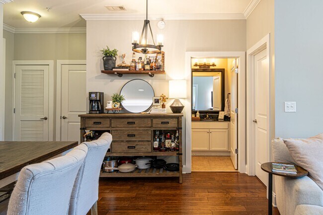 Building Photo - Knoxville 37920 - Riverfront Condo for Rent - 2 Bedroom, 2 Bath - CityView at Riverwalk - Contact...