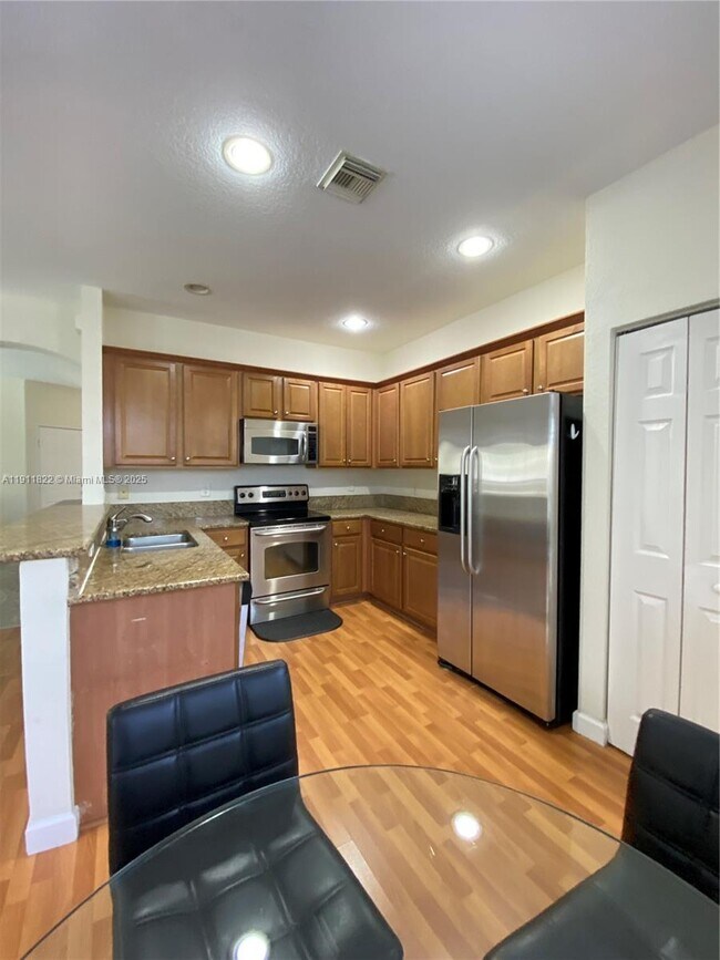 Building Photo - 3066 NW 103rd Path