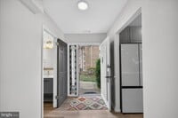 Building Photo - 9518 Miranda Ct