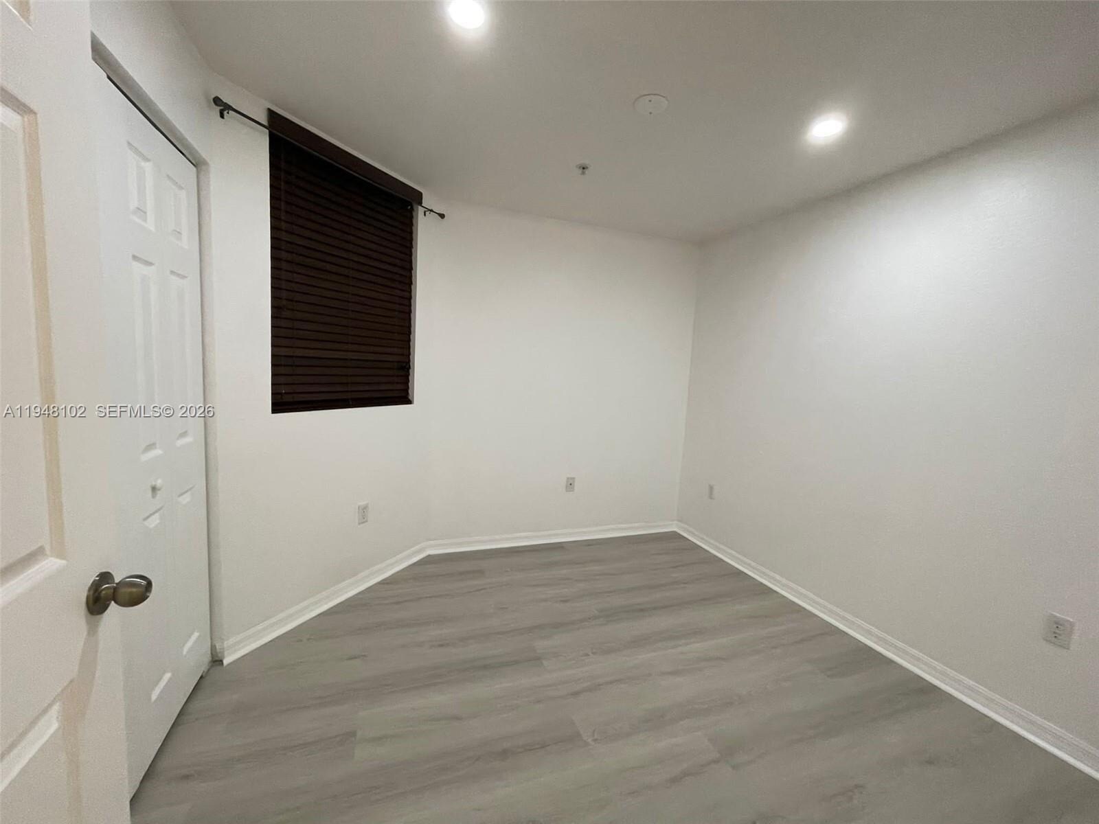 Building Photo - 8800 NW 107th Ct