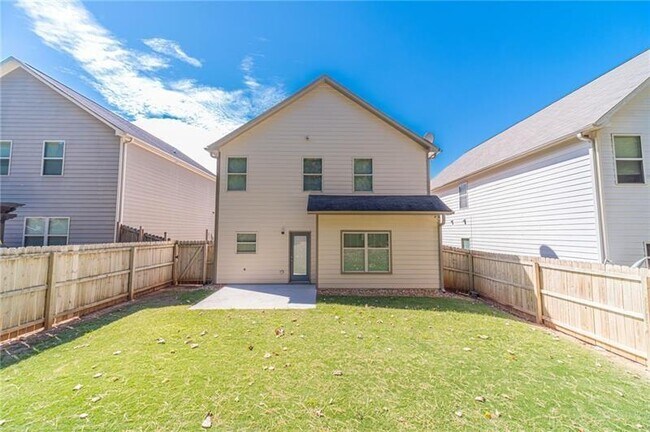 Building Photo - 796 Grenier Terrace NE