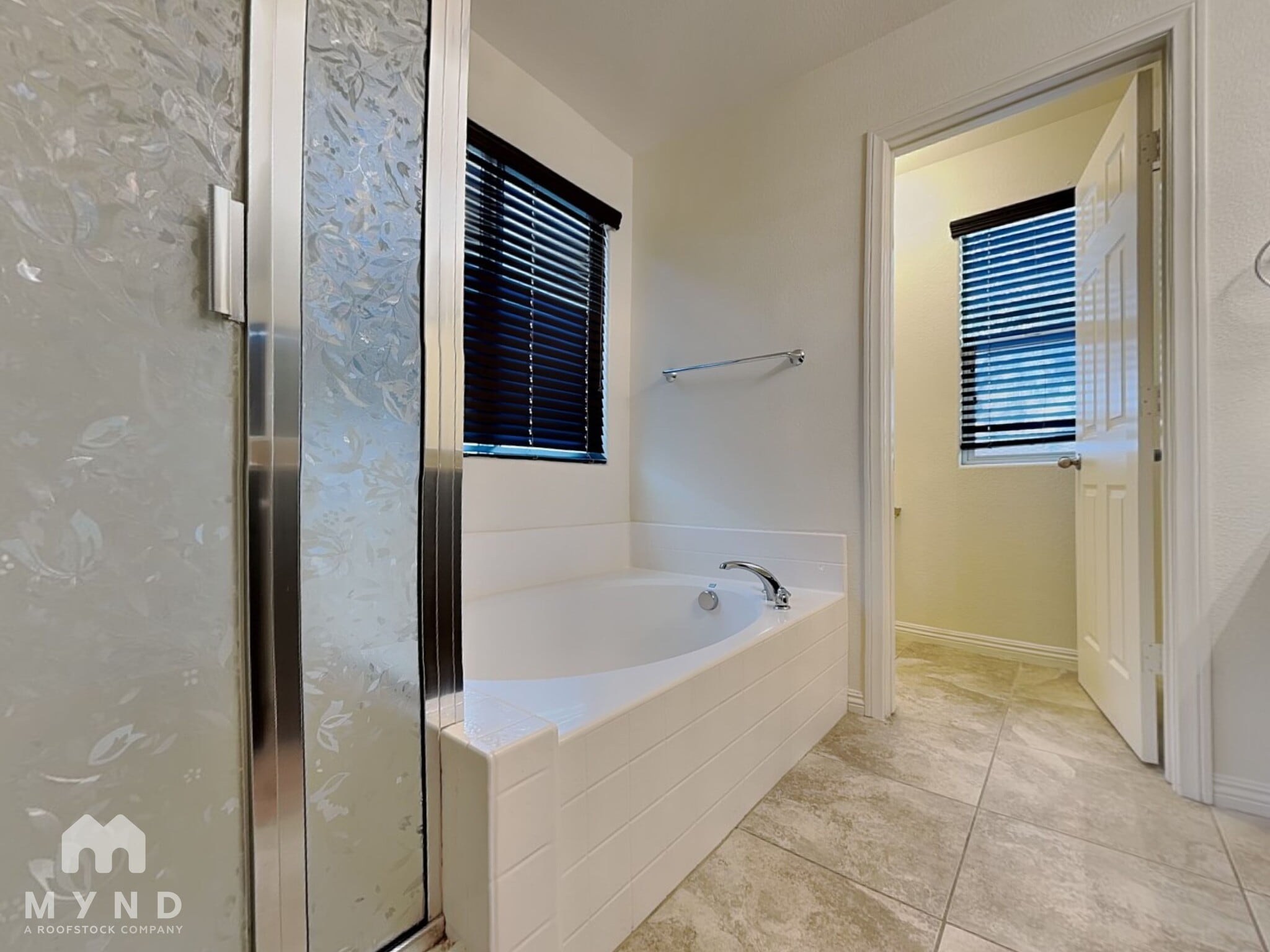 Building Photo - 10709 Dobbs Ave