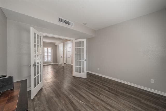 Building Photo - 4343 Bellaire Dr S