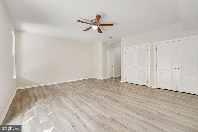 Primary Photo - 13316 Colchester Ferry Pl