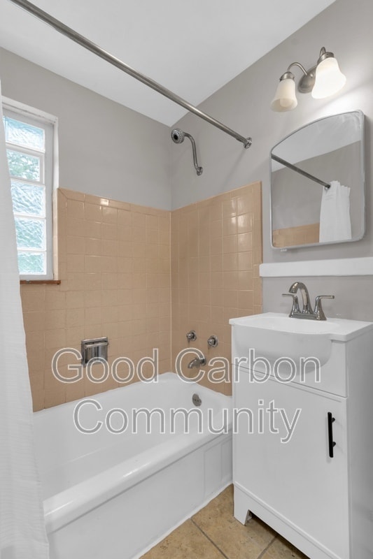 Building Photo - 315 Beattie Ave