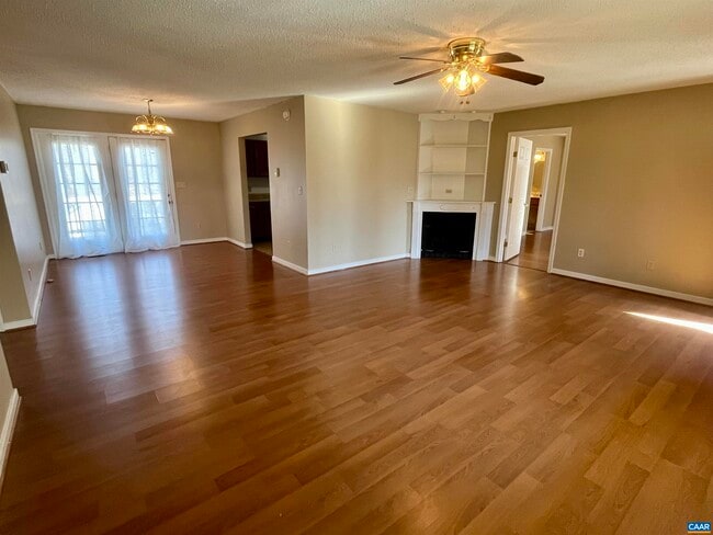 Building Photo - 4678 Garth Rd