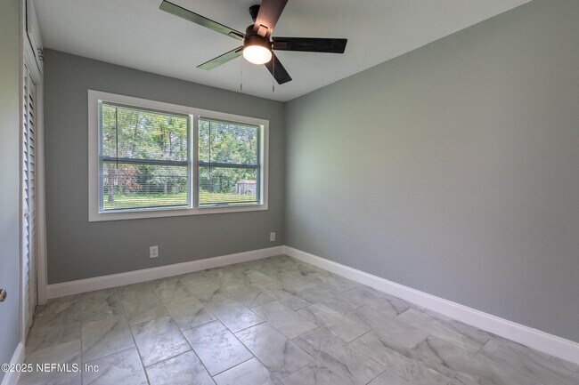 Building Photo - 3371 Thalia Rd