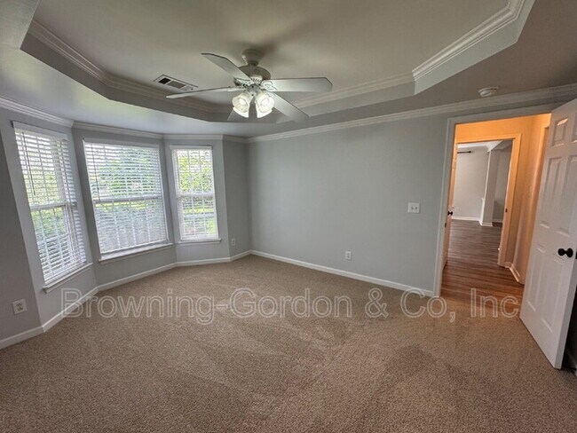 Building Photo - 212 Claybrook Ln