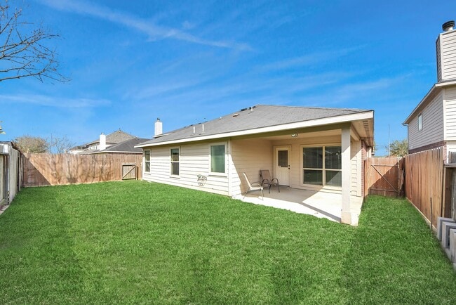 Building Photo - 8226 Silent Deep Dr