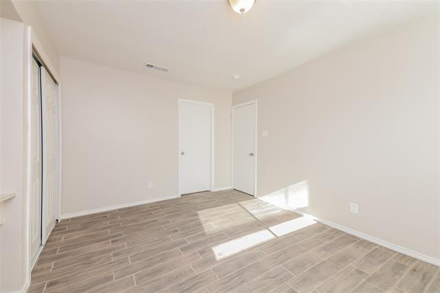 Building Photo - 1702 Marblehead Dr