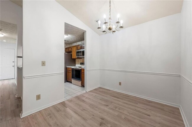 Building Photo - 1306 McClelen Way
