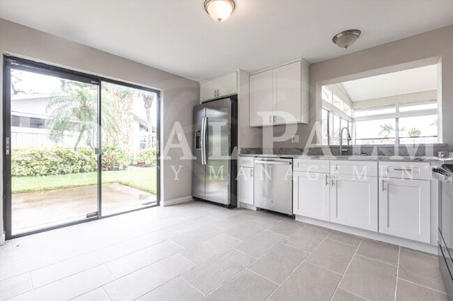 Building Photo - Renovated 3BR Home in The Forest — Seasonal Charm & Holiday Savings – Apply by 12/15 for One Mont...