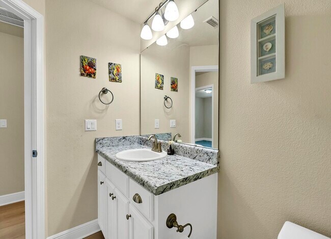 Building Photo - 3639 Ranch Dr