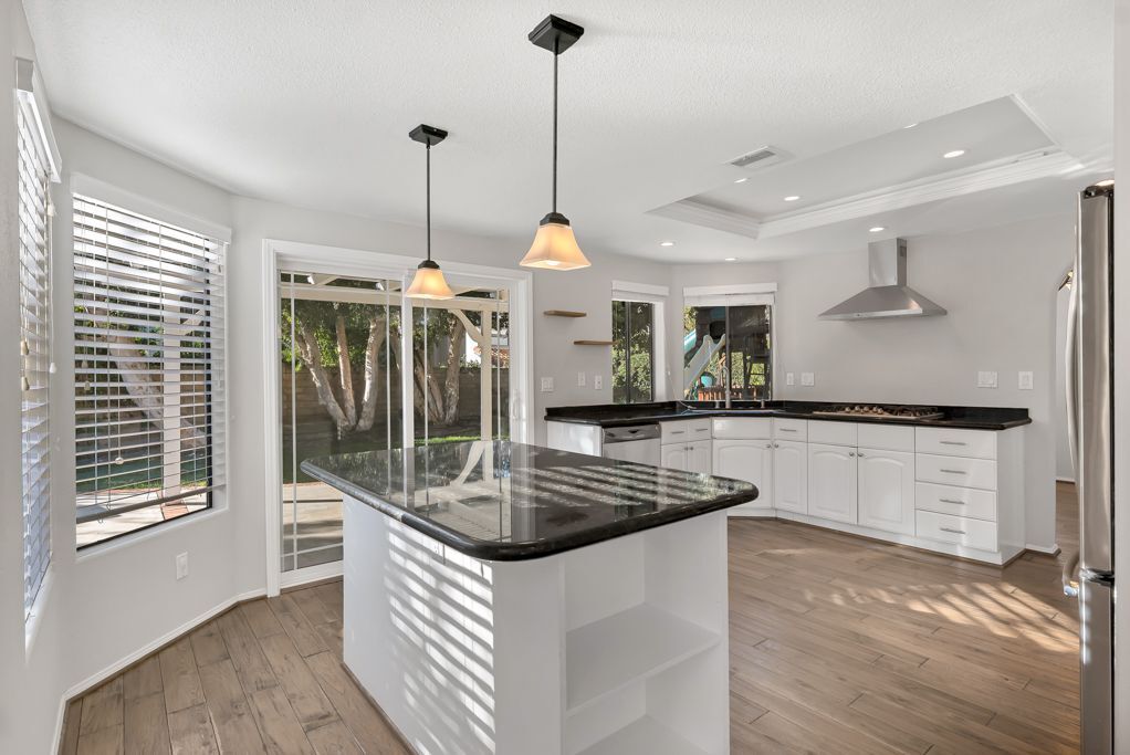 Building Photo - 487 Bernini Ct