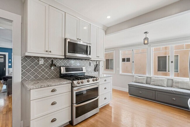 Building Photo - 4586-4590 Arizona Street-4586 Arizona St