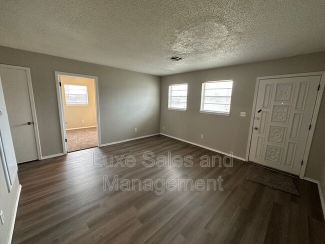 Building Photo - 14843 Tye Brumley St