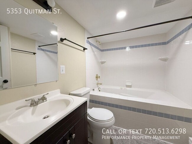 Building Photo - 5353 Quitman St