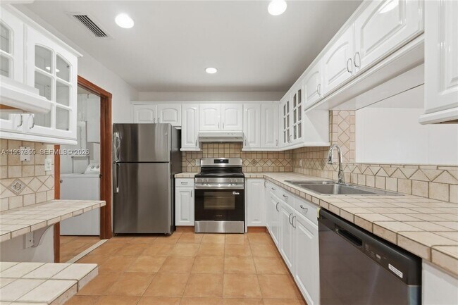 Building Photo - 8510 NW 8th St