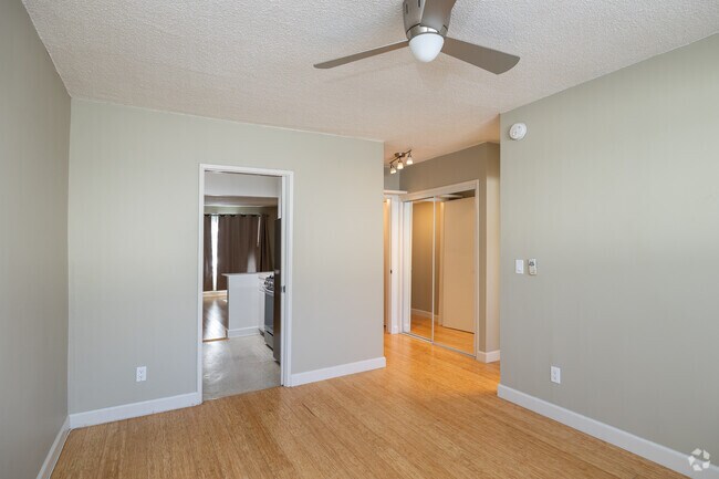 1 BR, 1BA - 750SF - Bedroom - 1438 10th St