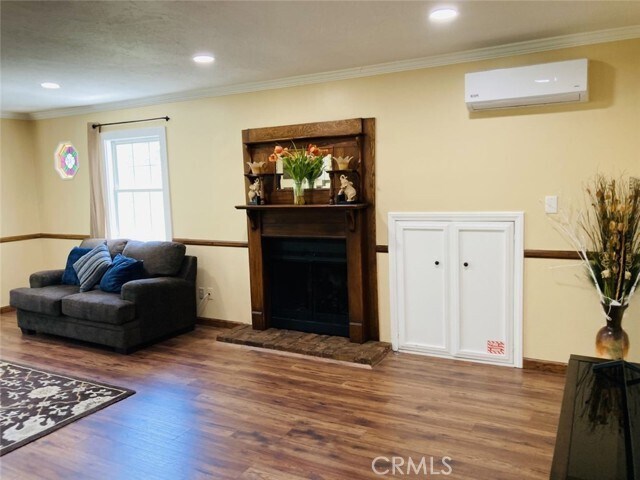 Building Photo - 264 N Fairway Dr