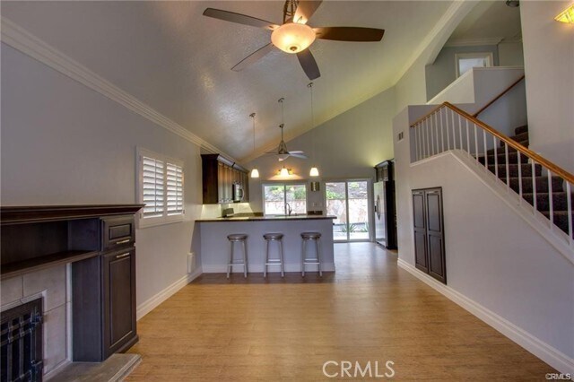 Building Photo - 20 Mistletoe St