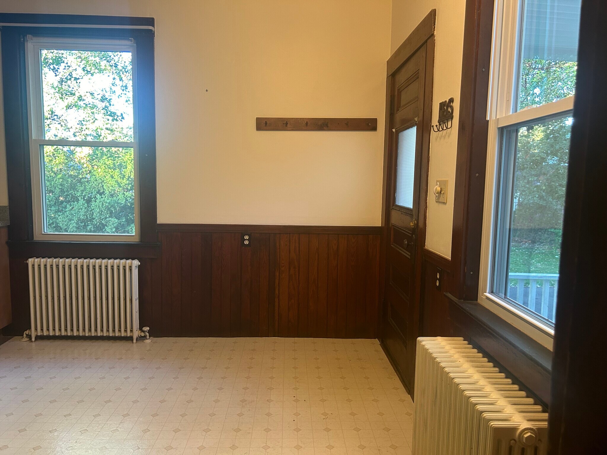 Building Photo - 30 Goldsmith St