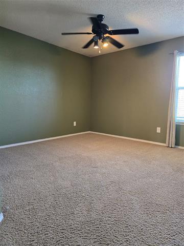 Building Photo - 9924 Pierce Dr