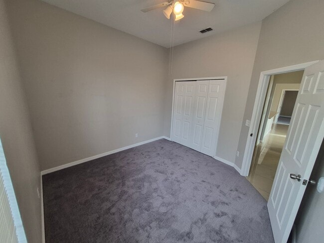 Building Photo - 5403 Loma Vista Loop