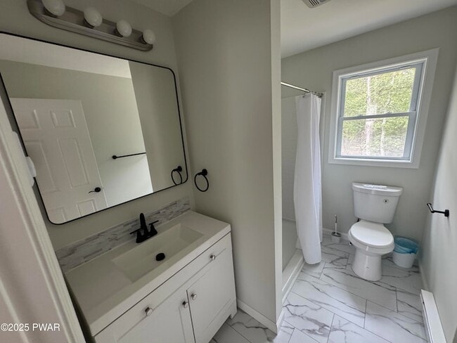 Building Photo - 125 Cobblestone Dr