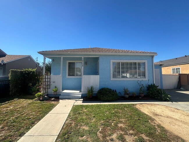 Primary Photo - Beautiful 3-Bedroom + Bonus Sunroom Home for Rent – Norwalk, CA