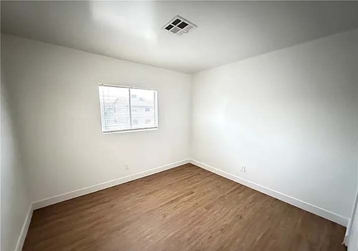 Building Photo - 4750 Thunderbolt Ave