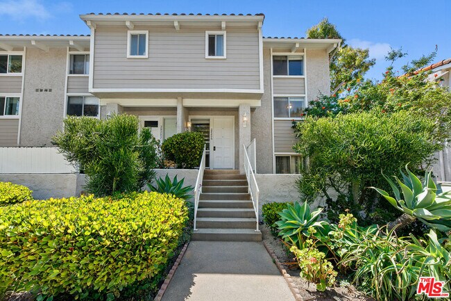 Building Photo - 28206 Rey De Copas Ln
