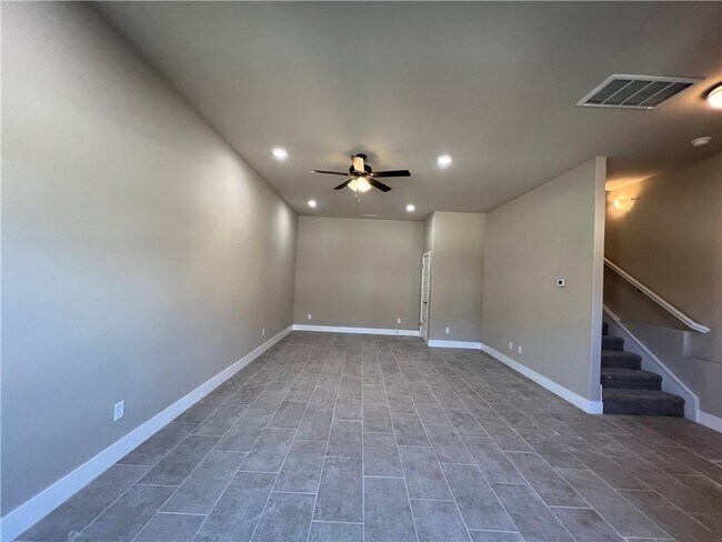 Building Photo - 2227 W Million Ln