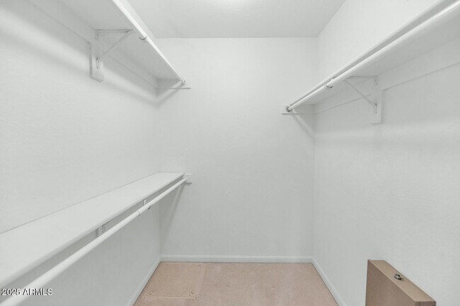 Building Photo - 4200 N Miller Rd