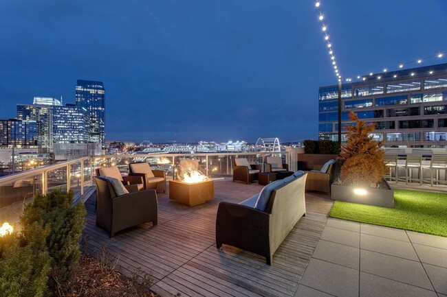 Building Photo - 20 Rutledge St