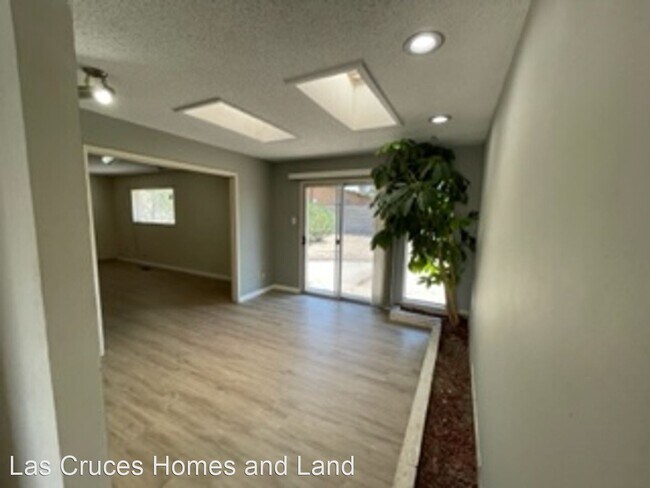 Building Photo - 3 br, 2 bath House - 1855 Thomas