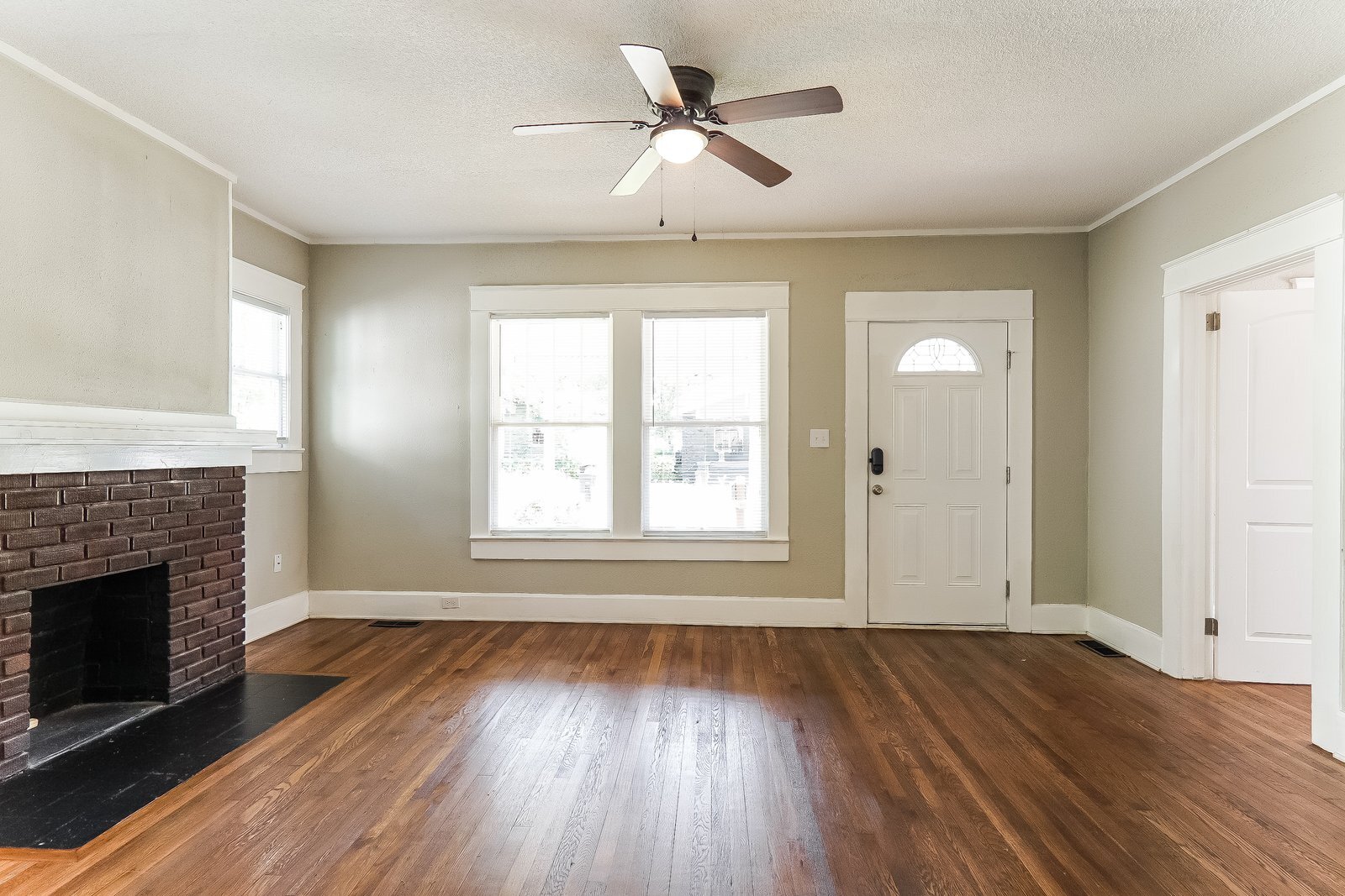 Building Photo - 1784 Mc Millon Ave