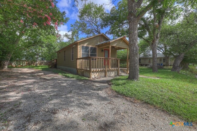 Building Photo - 1630 Katy St
