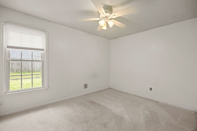 Building Photo - 4112 Stillwood Ct