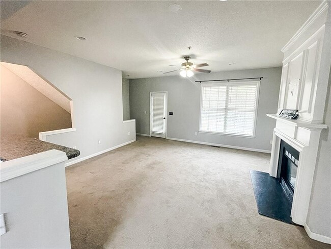 Building Photo - 113 Riverstone Commons Cir