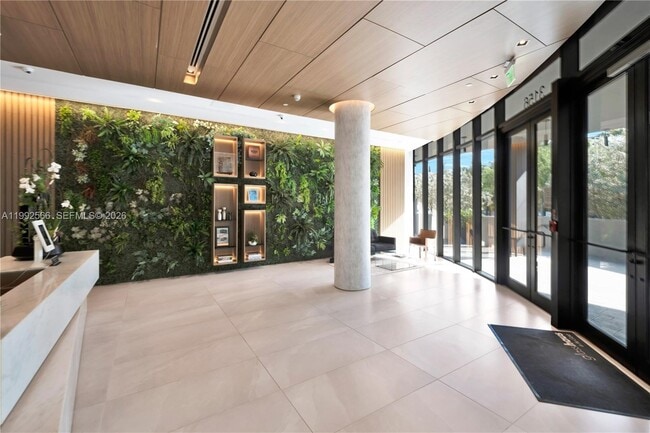 Building Photo - 3156 SW 27th Ave