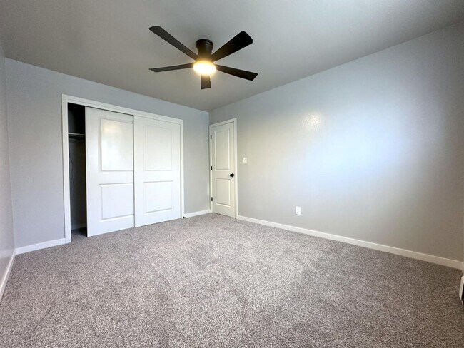 Building Photo - 3705 Quail St