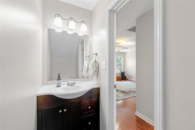 Building Photo - 4295 Cabretta Dr