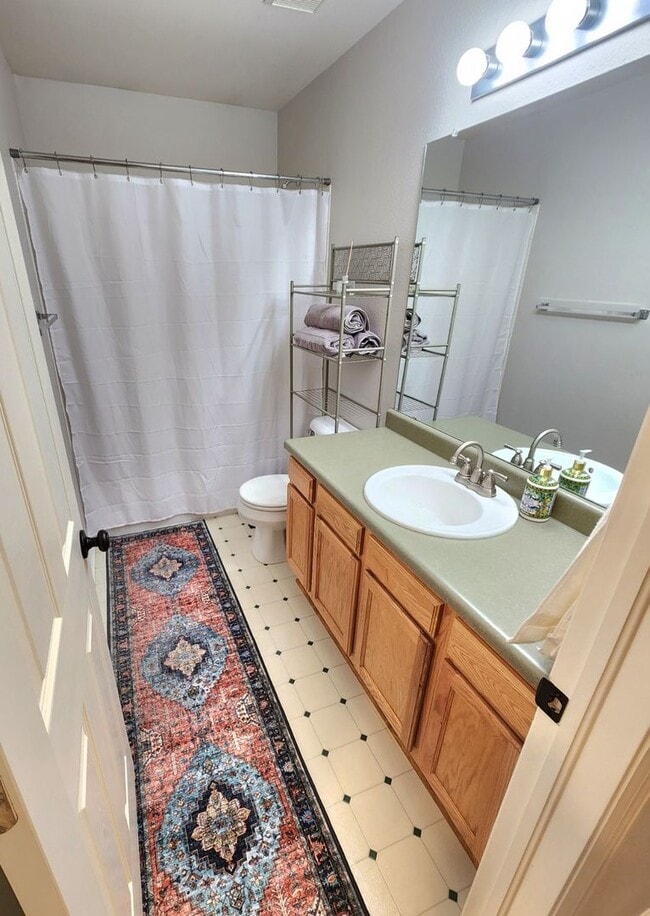 Building Photo - Lovely Home near Cherry Creek Reservoir for rent on quite cul-de-sac Aurora 80015 $3,200 per month