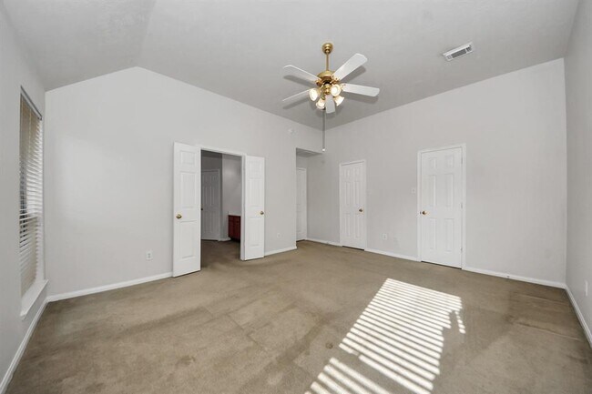 Building Photo - 21106 Brookrock Cir